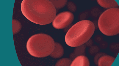 Close-up view of red blood cells on a dark background with a blue edge highlight, depicting the action of anticoagulants.