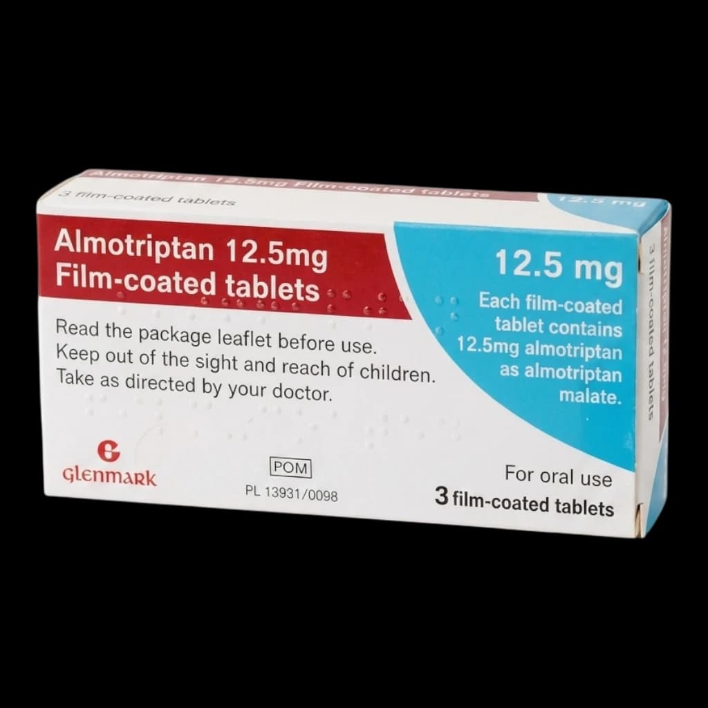 Azithromycin 12mg film-coated tablets containing almotriptan.